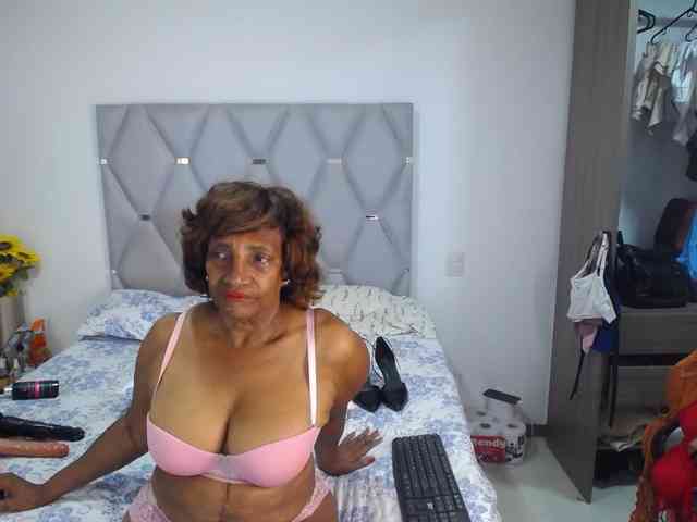 matureflirt69 webcam
