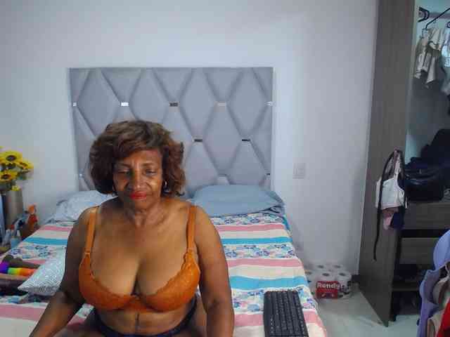 matureflirt69 webcam