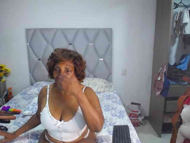 matureflirt69 webcam