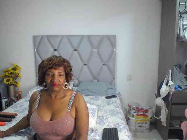 matureflirt69 webcam
