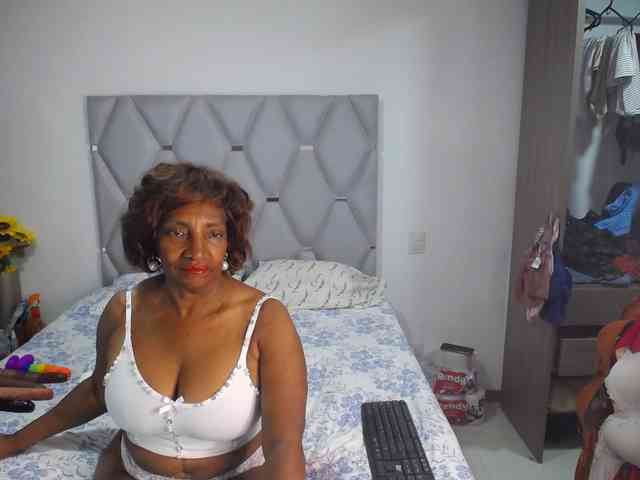 matureflirt69 webcam