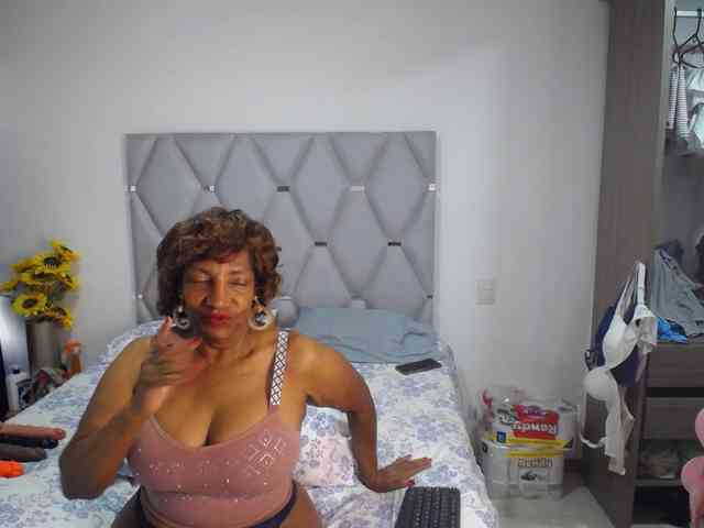 matureflirt69 webcam