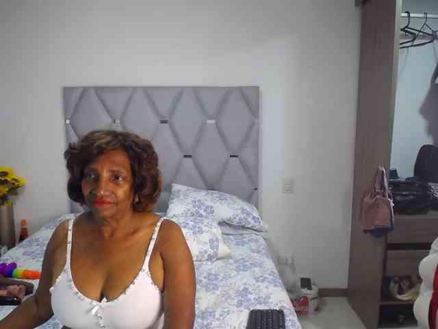 matureflirt69 webcam