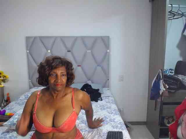 matureflirt69 webcam