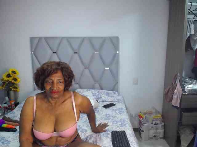 matureflirt69 webcam