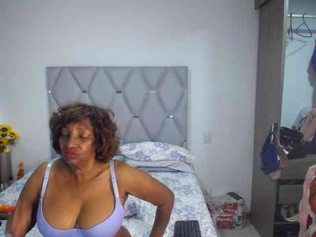 matureflirt69 webcam