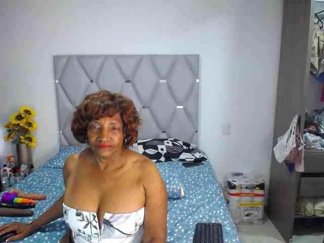 matureflirt69 webcam