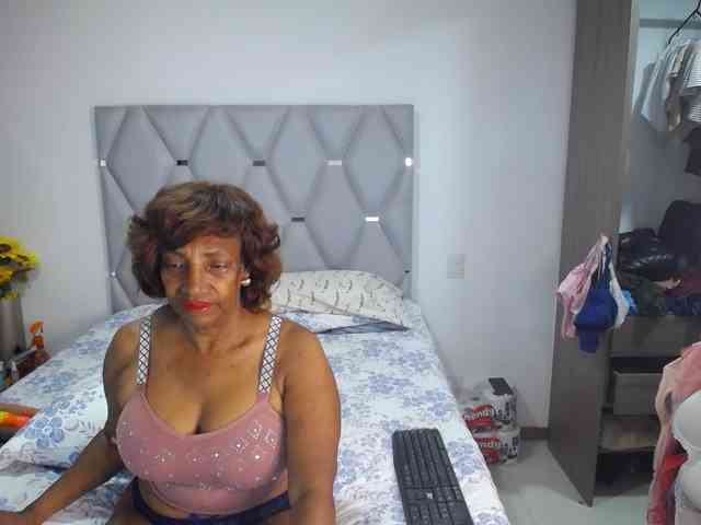 matureflirt69 webcam