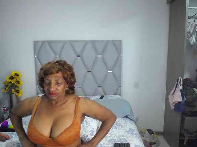 matureflirt69 webcam