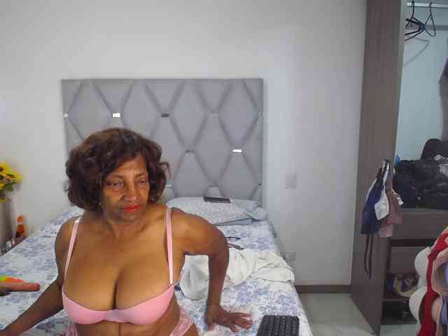 matureflirt69 webcam
