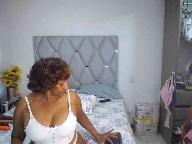 matureflirt69 webcam