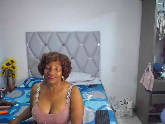 matureflirt69 webcam