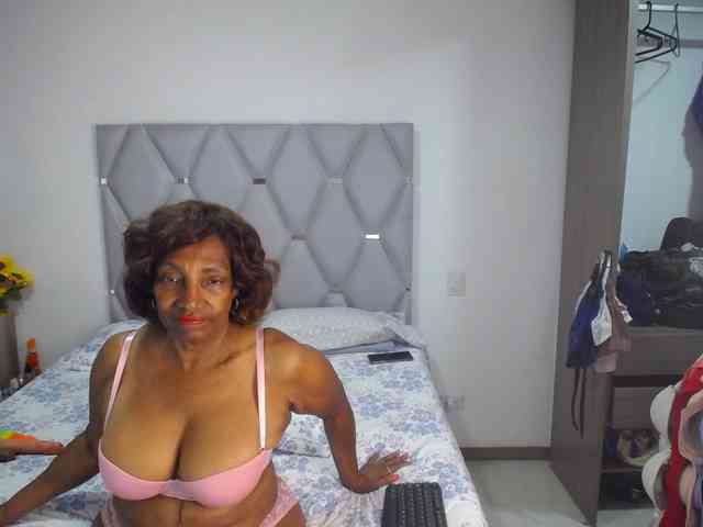 matureflirt69 webcam
