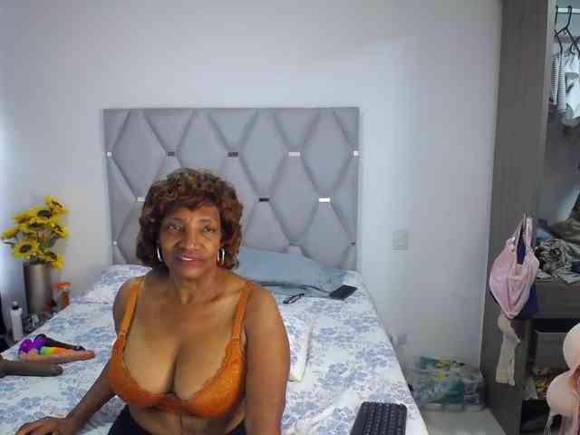 matureflirt69 webcam