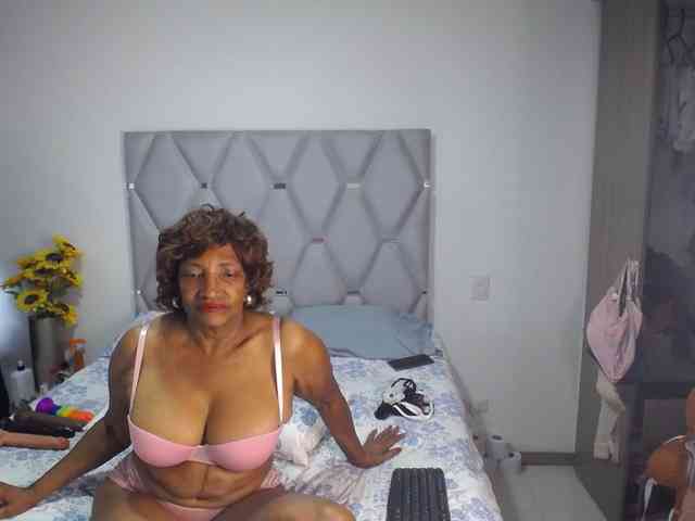 matureflirt69 webcam