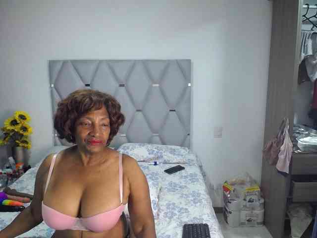 matureflirt69 webcam