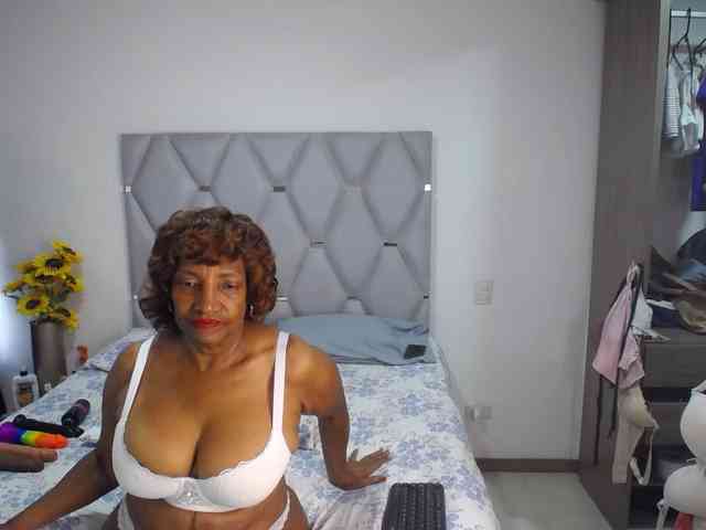 matureflirt69 webcam