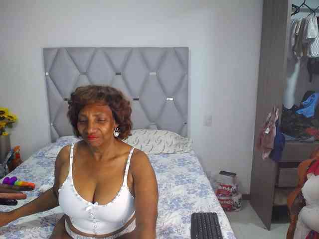 matureflirt69 webcam