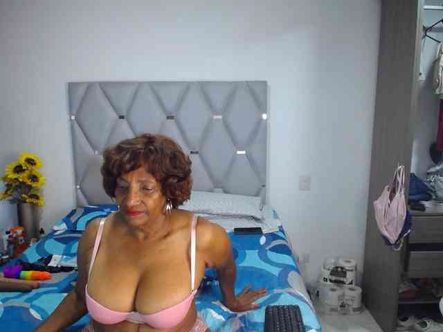 matureflirt69 webcam