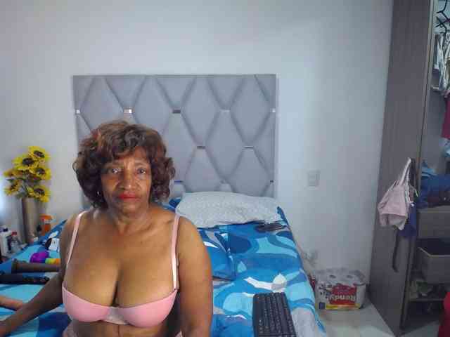 matureflirt69 webcam