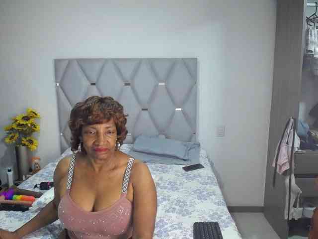 matureflirt69 webcam