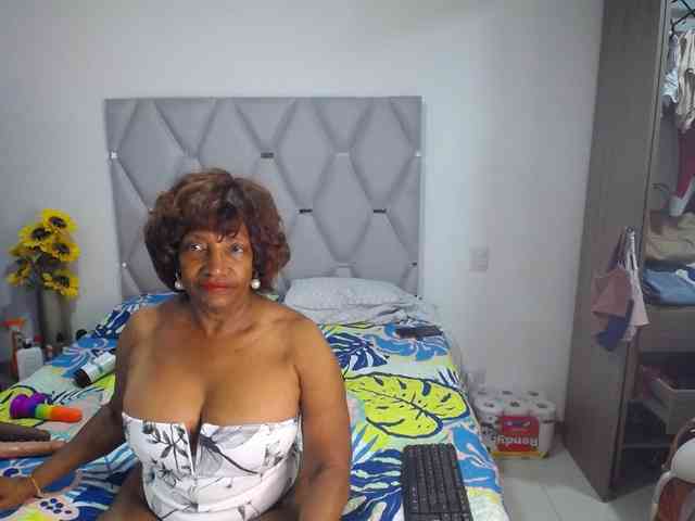 matureflirt69 webcam