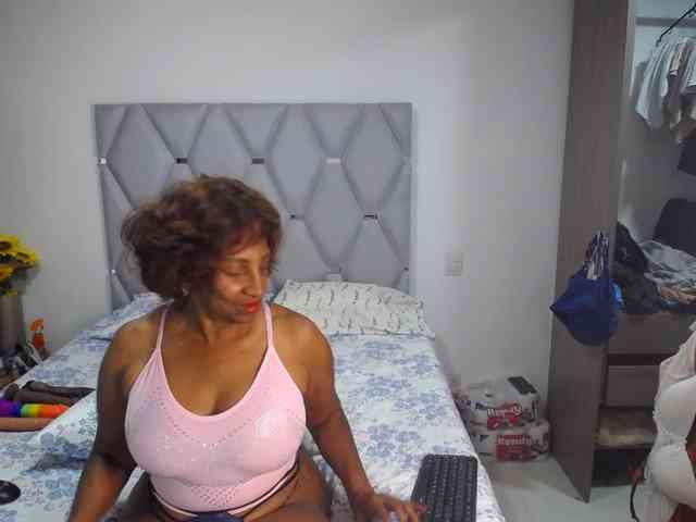 matureflirt69 webcam