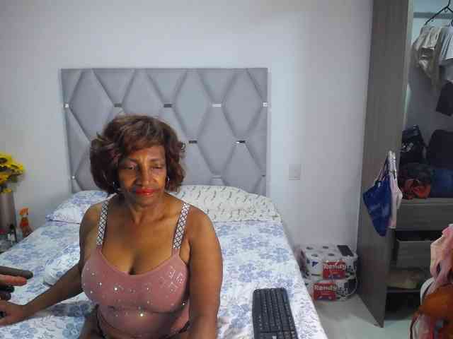 matureflirt69 webcam