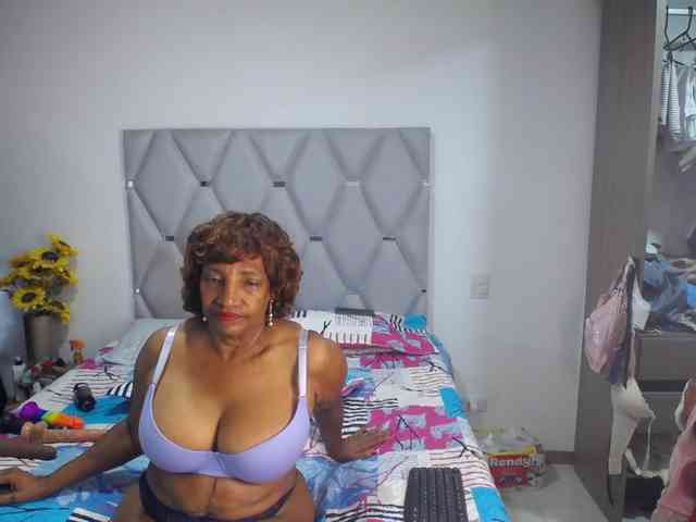 matureflirt69 webcam