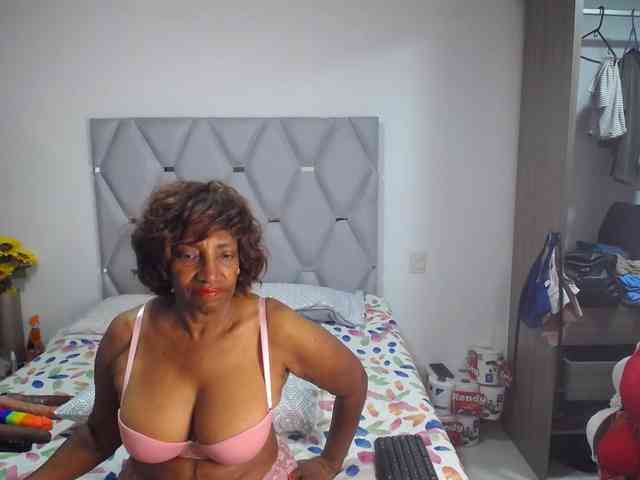 matureflirt69 webcam