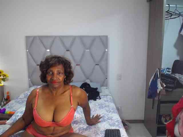 matureflirt69 webcam