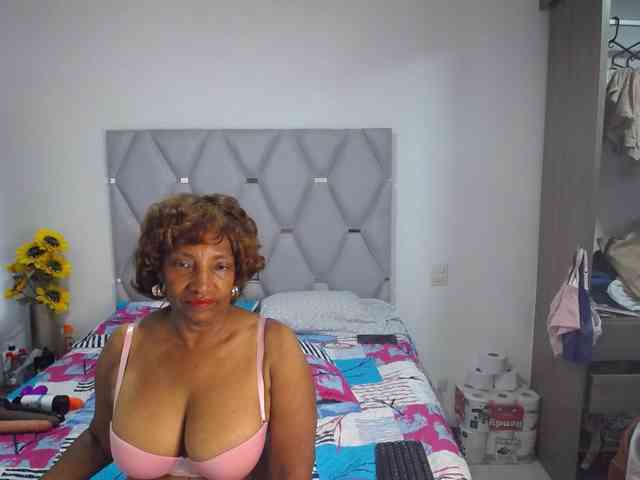 matureflirt69 webcam