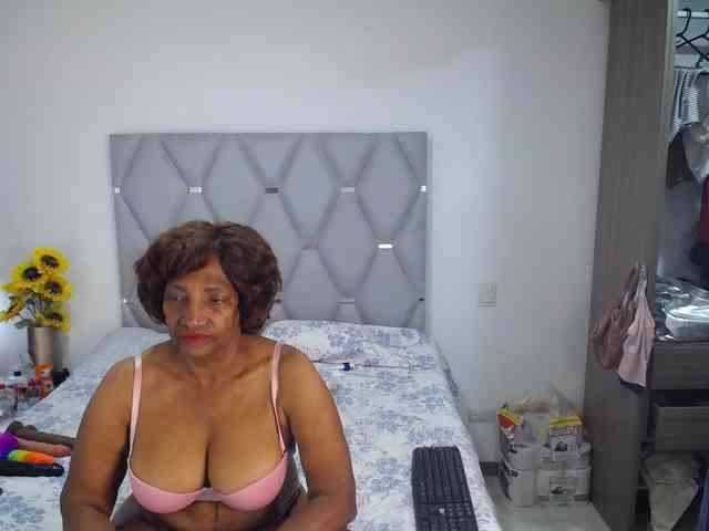 matureflirt69 webcam