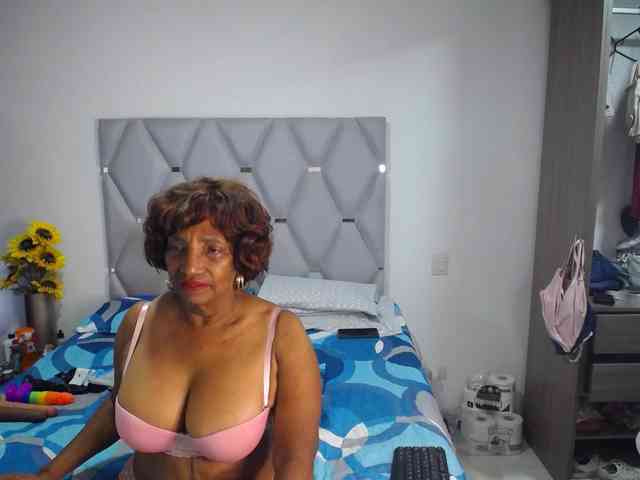 matureflirt69 webcam