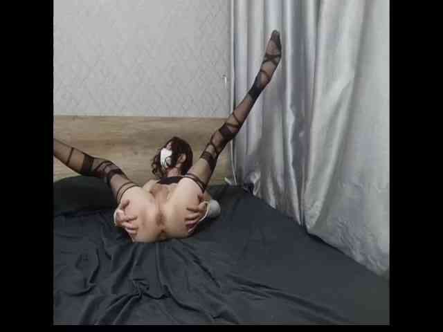 Artembaby Live Webcam on BongaCams