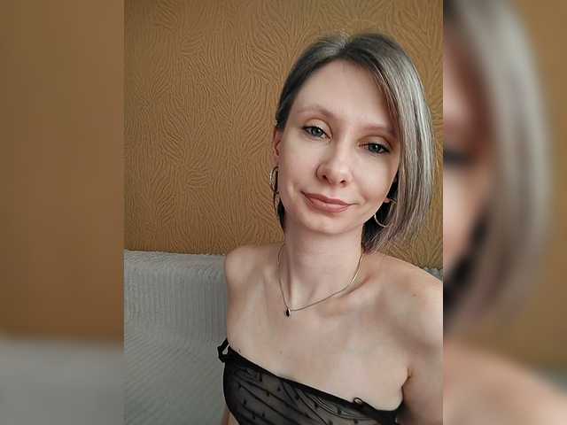 prettyKris Nude Live Sex Shows