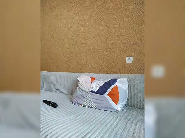 prettyKris's BongaCams show and profile