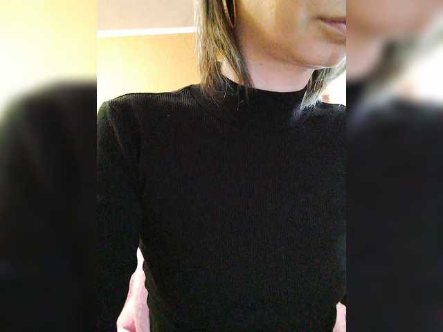 prettyKris's BongaCams show and profile