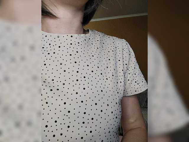 prettyKris's BongaCams show and profile