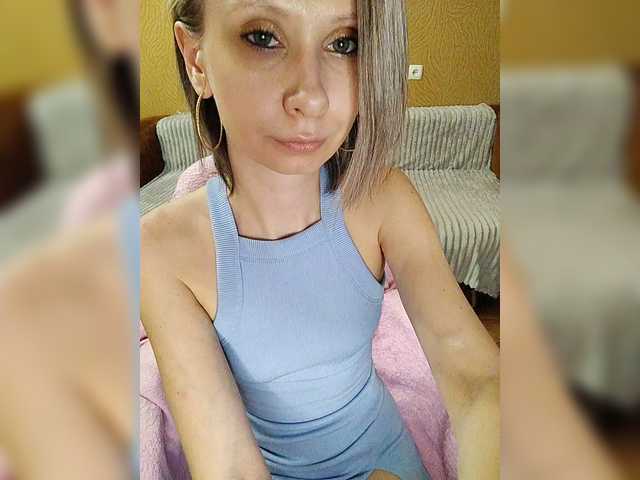 prettykris cam belle