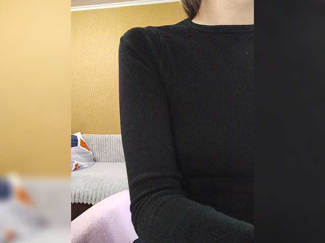 prettyKris's BongaCams show and profile