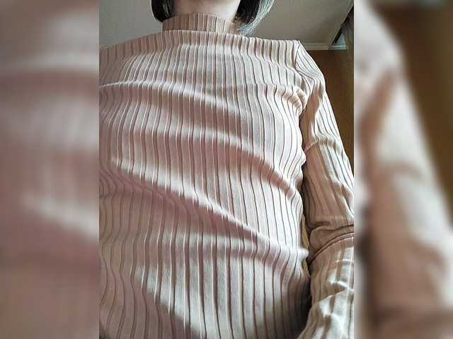 prettyKris's BongaCams show and profile