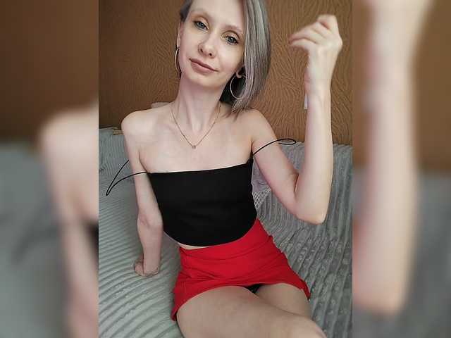 prettyKris's BongaCams show and profile