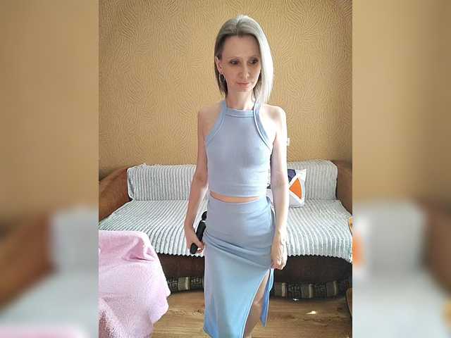 prettyKris's BongaCams show and profile