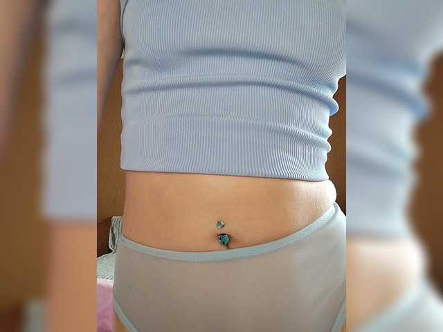 prettyKris's BongaCams show and profile