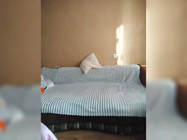 prettyKris's BongaCams show and profile