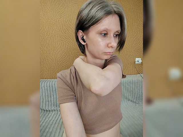 prettyKris on BongaCams 