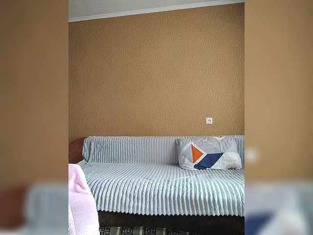 prettyKris's BongaCams show and profile