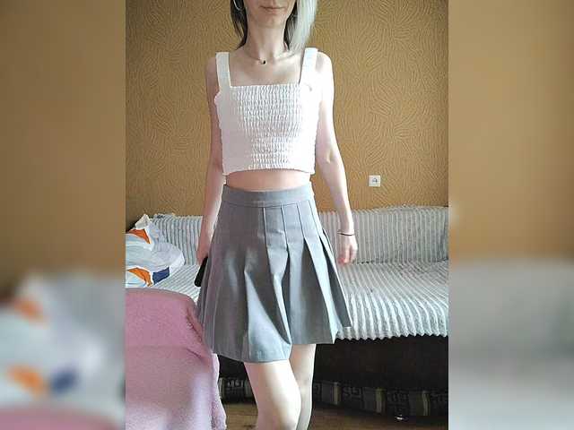 prettyKris's BongaCams show and profile