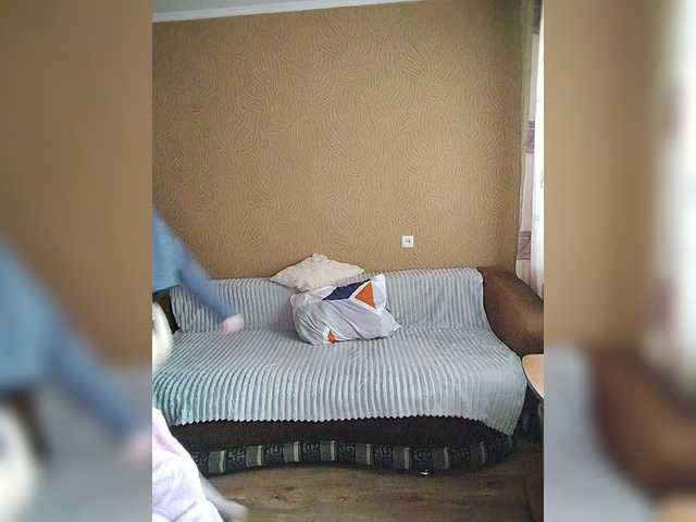 prettyKris's BongaCams show and profile